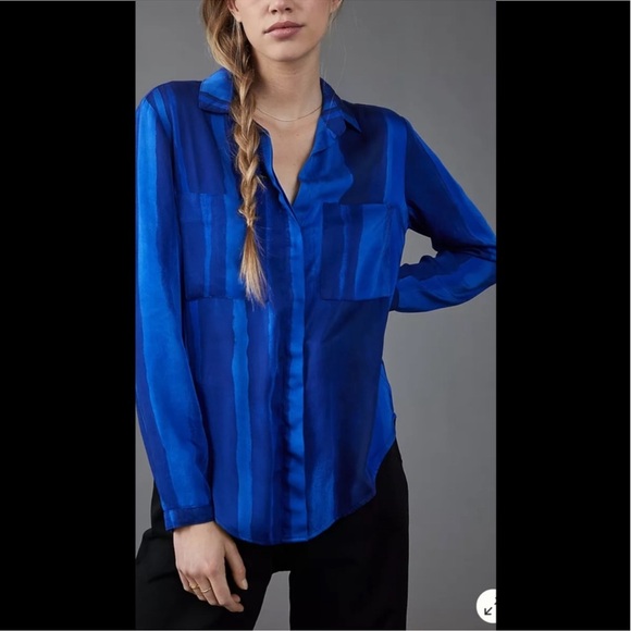 Anthropologie Tops - Anthropologie Cloth & Stone royal Blue Button Down Shirt XS